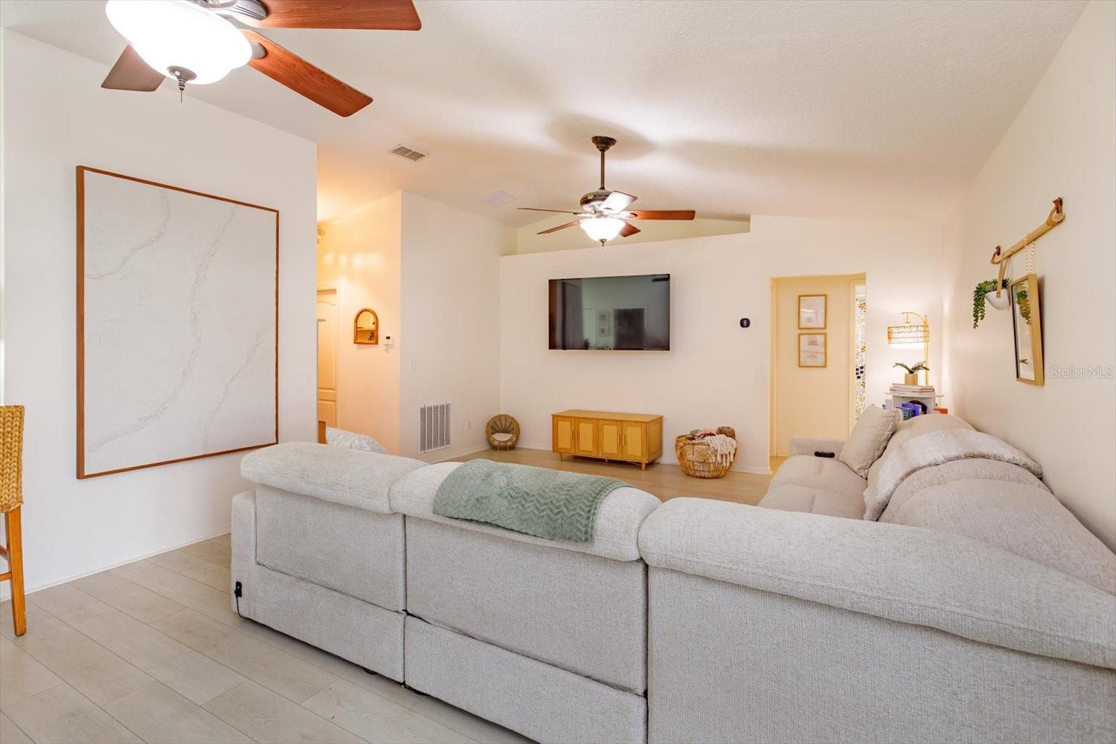 1044 ARBOR HILL CIR, MINNEOLA, FL, 34715
