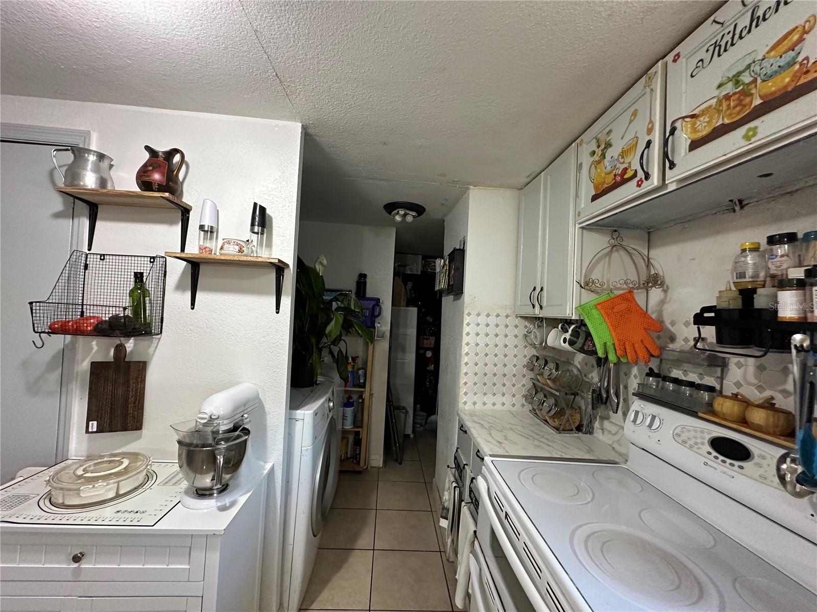 212 BALLARD RD, AVON PARK, FL, 33825