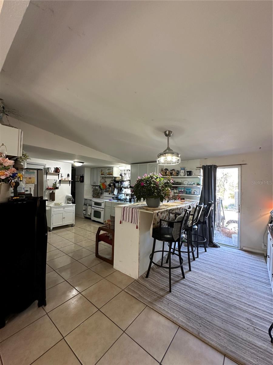 212 BALLARD RD, AVON PARK, FL, 33825