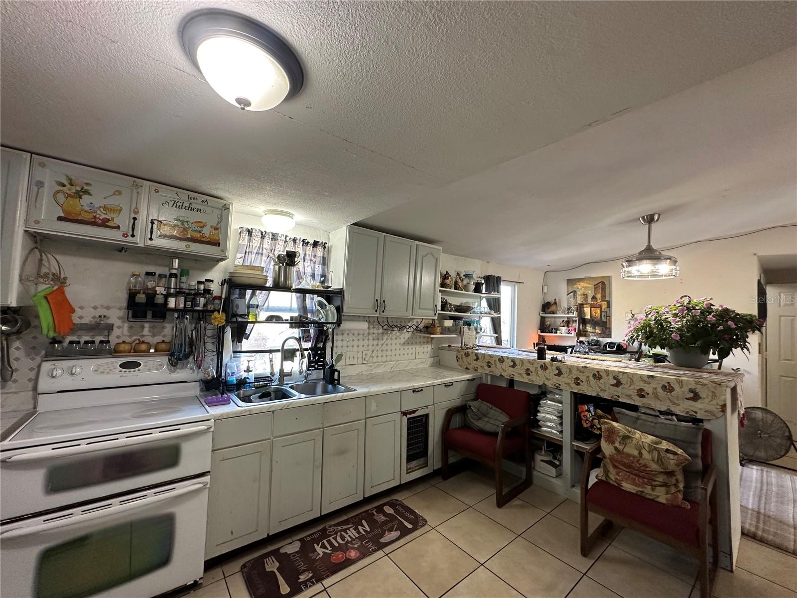212 BALLARD RD, AVON PARK, FL, 33825