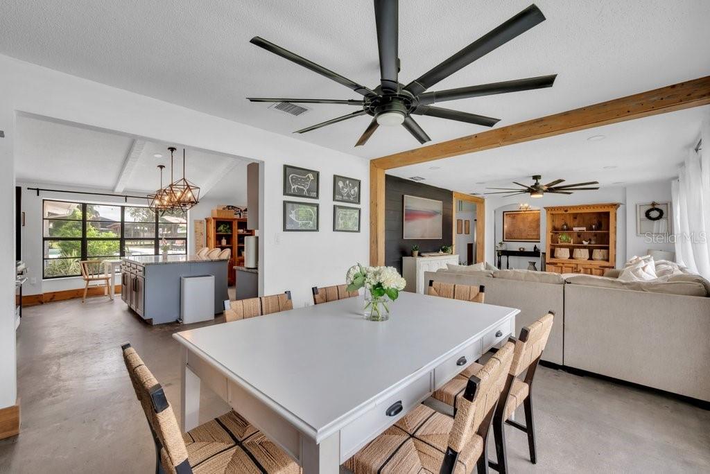 7820 LITHIA PINECREST RD, LITHIA, FL, 33547