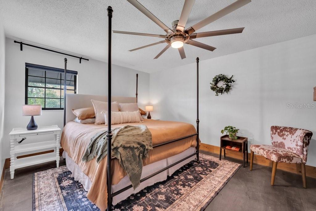 7820 LITHIA PINECREST RD, LITHIA, FL, 33547