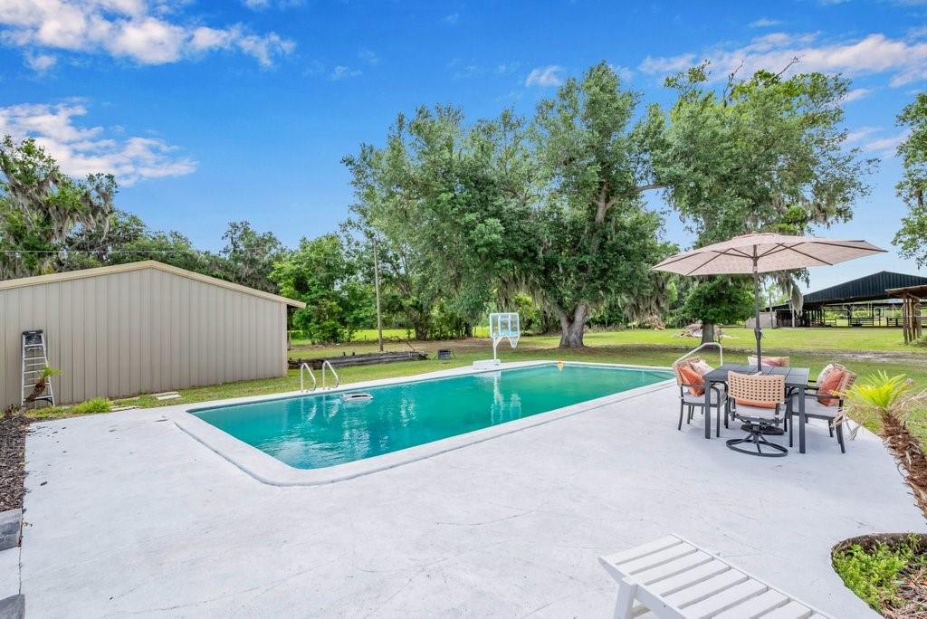7820 LITHIA PINECREST RD, LITHIA, FL, 33547