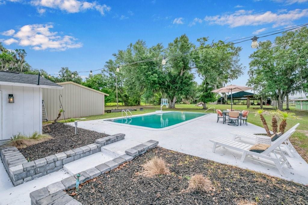 7820 LITHIA PINECREST RD, LITHIA, FL, 33547