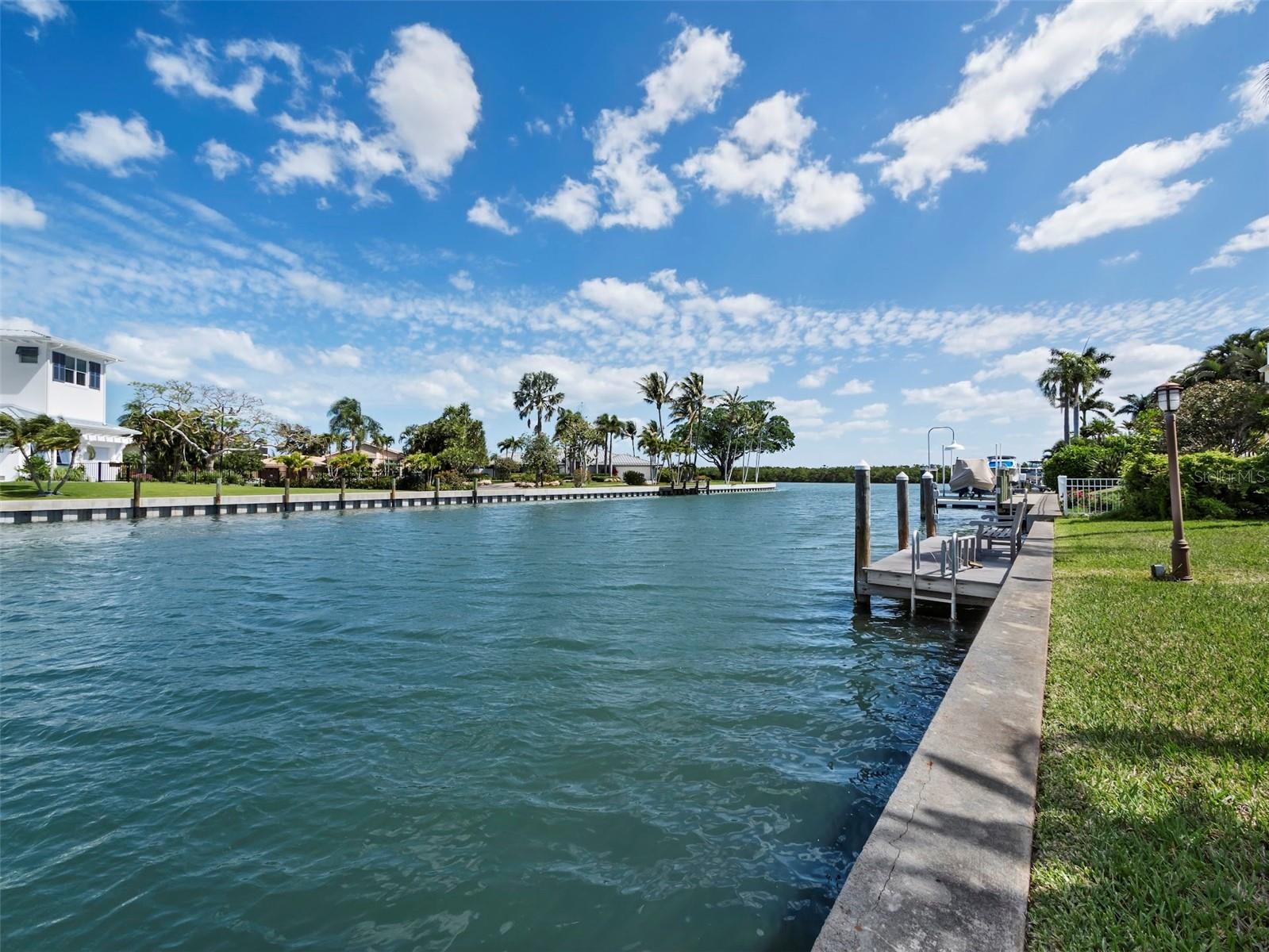 741 OLD COMPASS RD, LONGBOAT KEY, FL, 34228