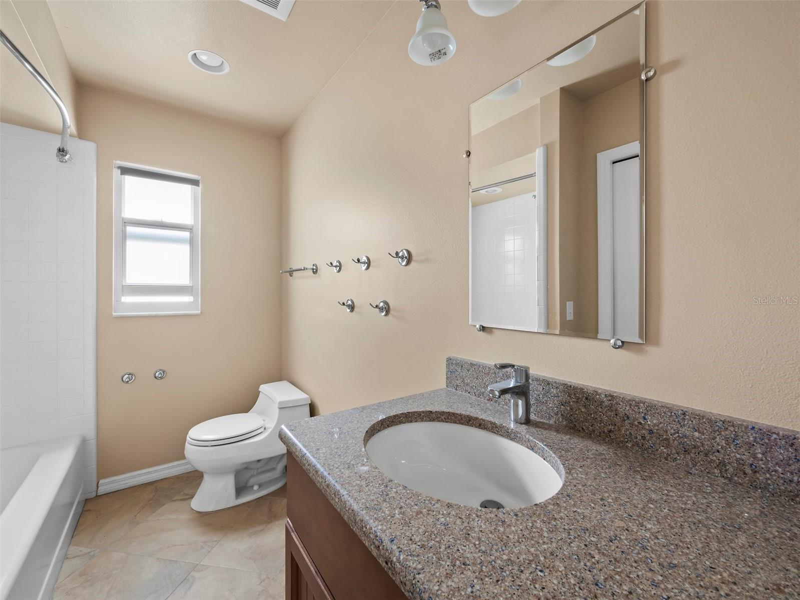 741 OLD COMPASS RD, LONGBOAT KEY, FL, 34228