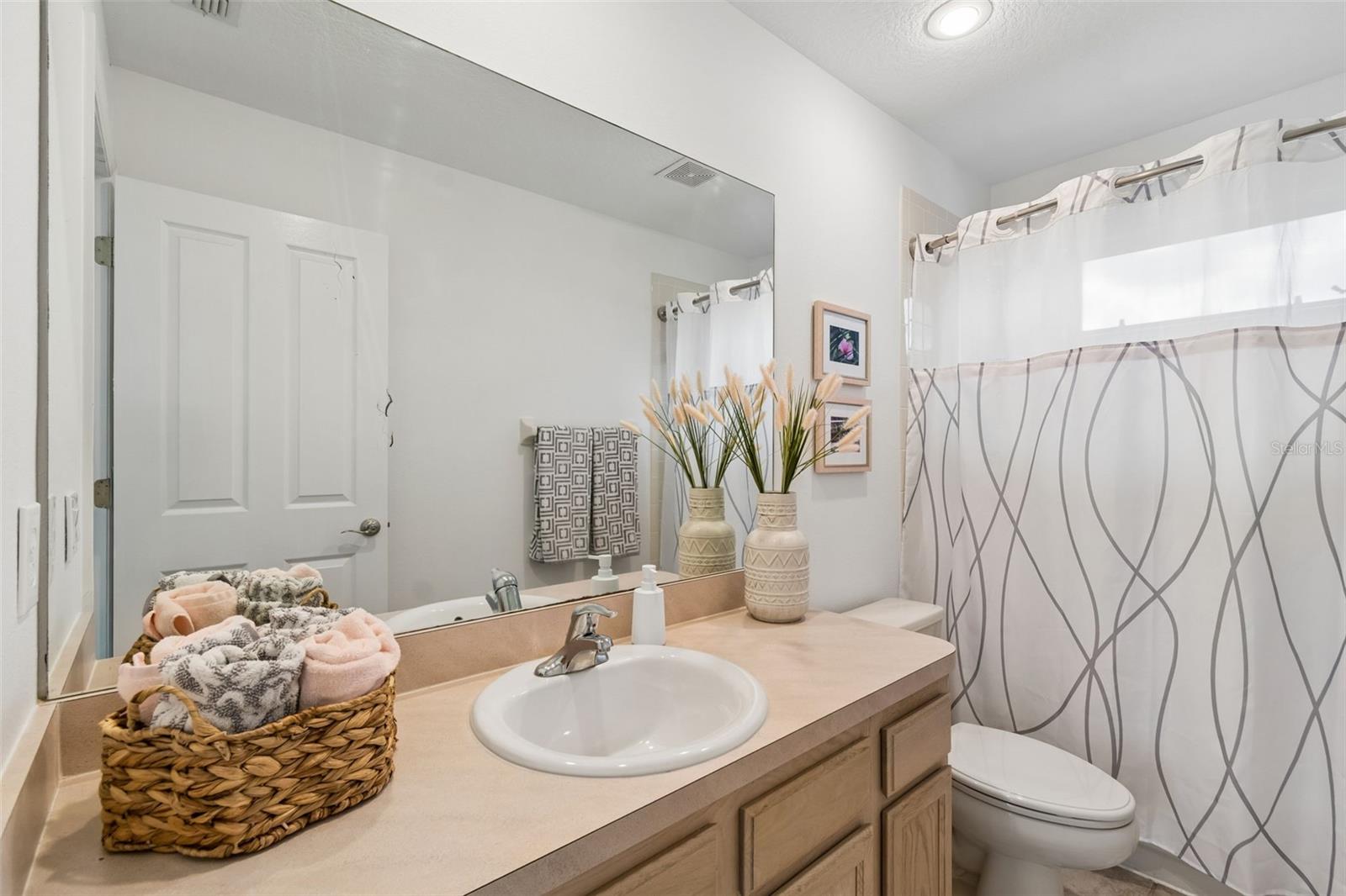 5414 AVENAL DR, LUTZ, FL, 33558