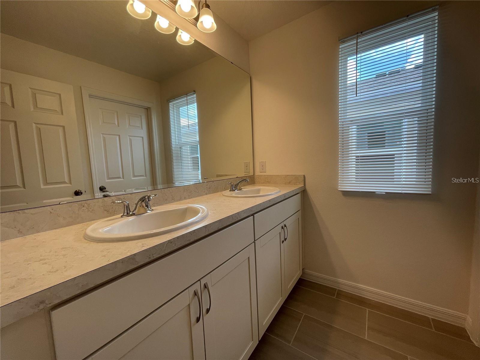 1271 WISPY CYPRESS DR, KISSIMMEE, FL, 34746