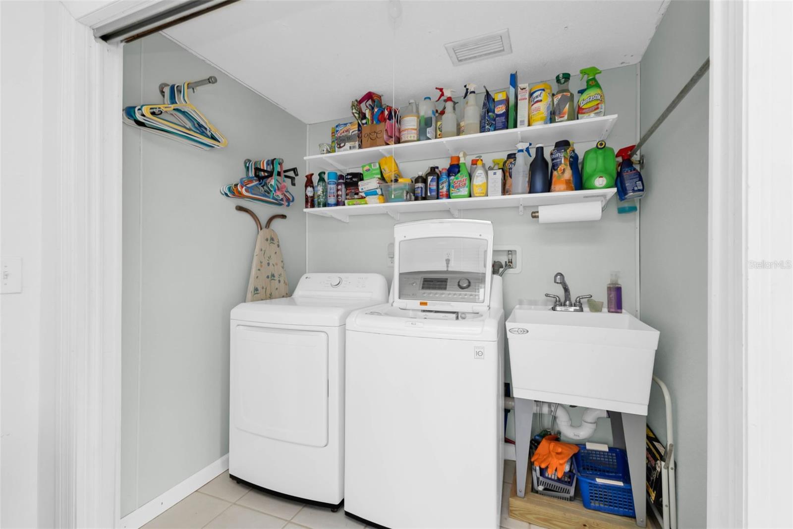 21285 EDGEWATER DR, PORT CHARLOTTE, FL, 33952