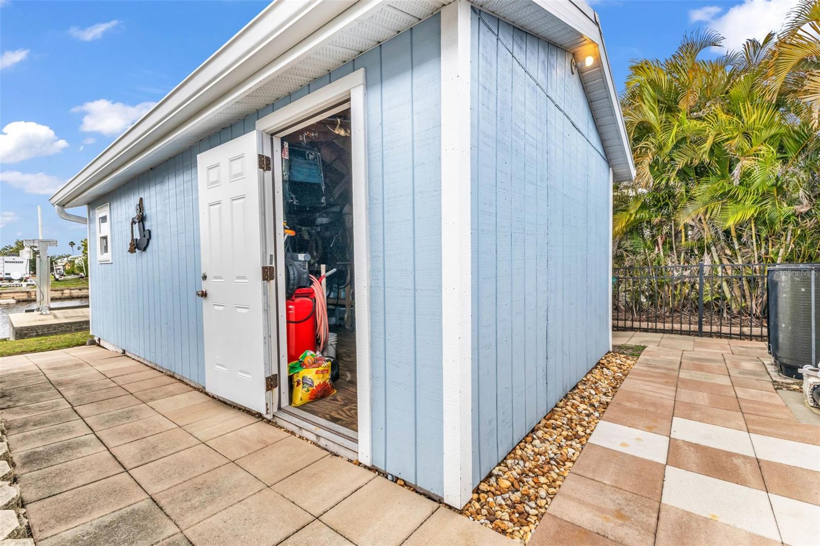 21285 EDGEWATER DR, PORT CHARLOTTE, FL, 33952
