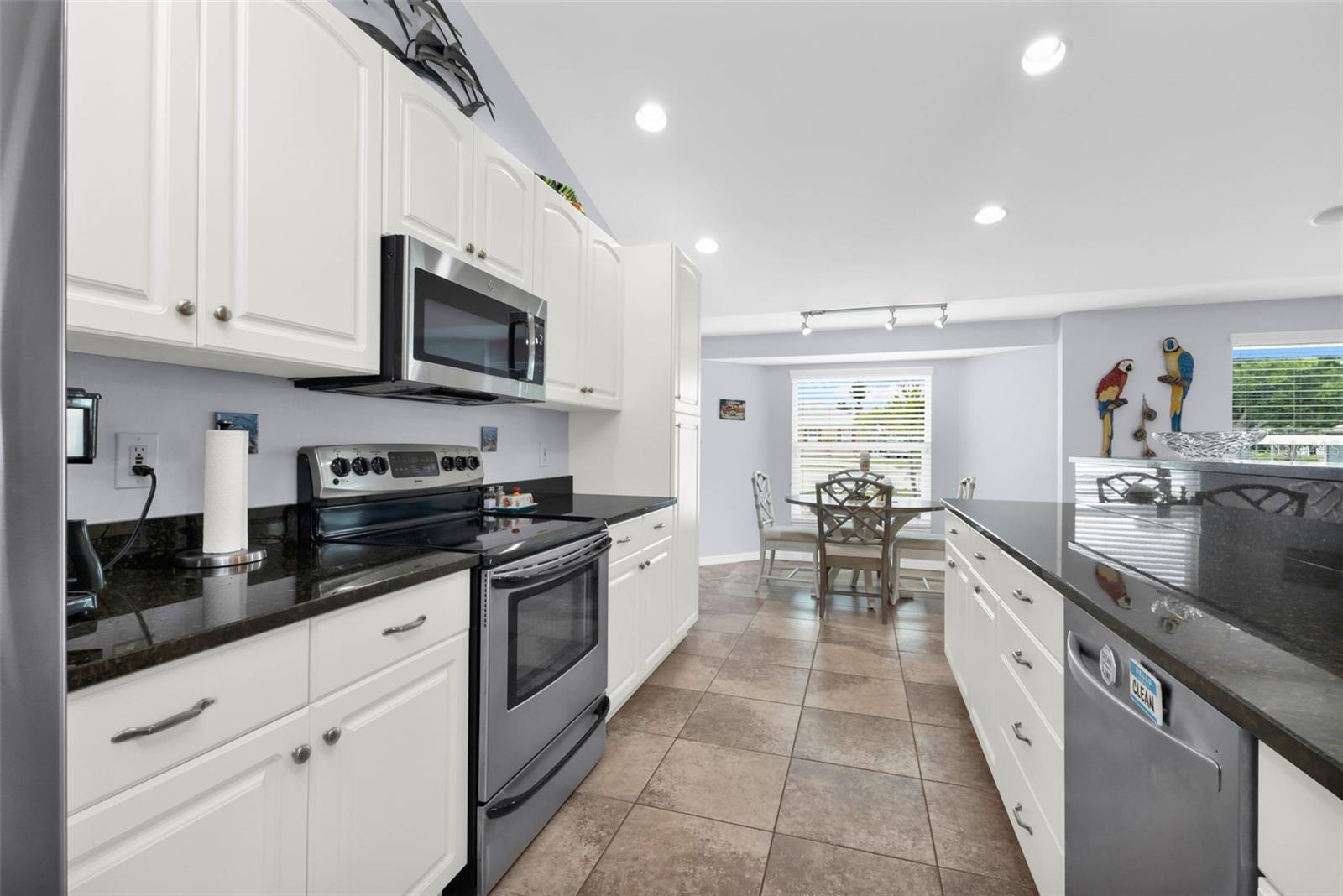 21285 EDGEWATER DR, PORT CHARLOTTE, FL, 33952