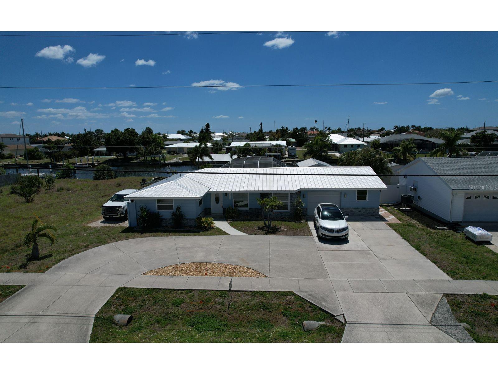 21285 EDGEWATER DR, PORT CHARLOTTE, FL, 33952