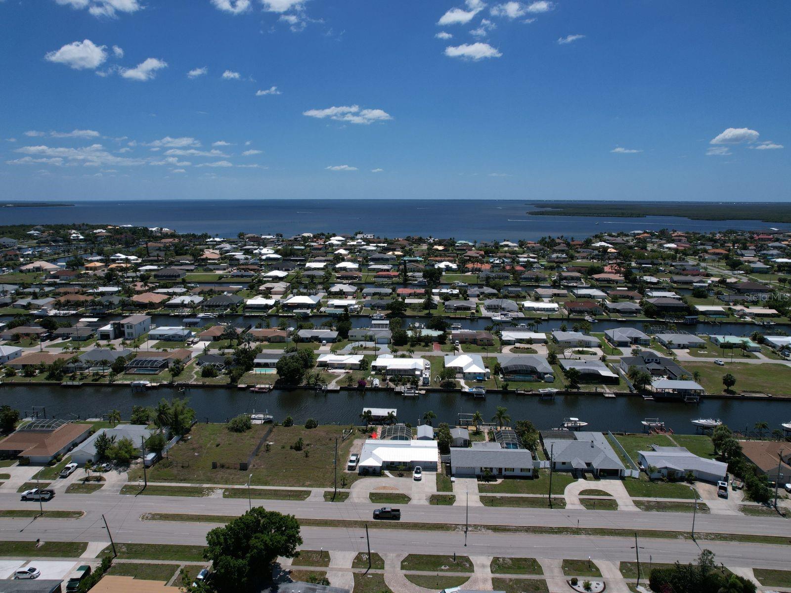 21285 EDGEWATER DR, PORT CHARLOTTE, FL, 33952