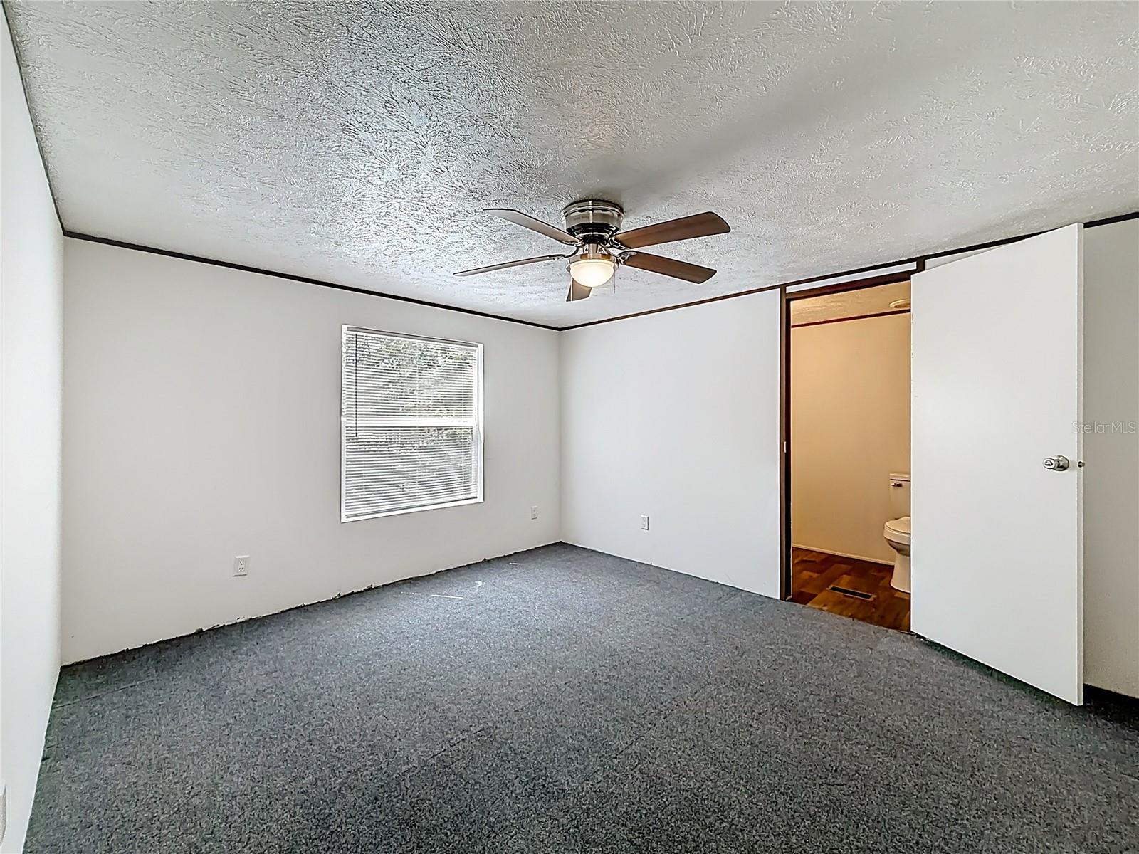 11946 SE 99TH TER, BELLEVIEW, FL, 34420