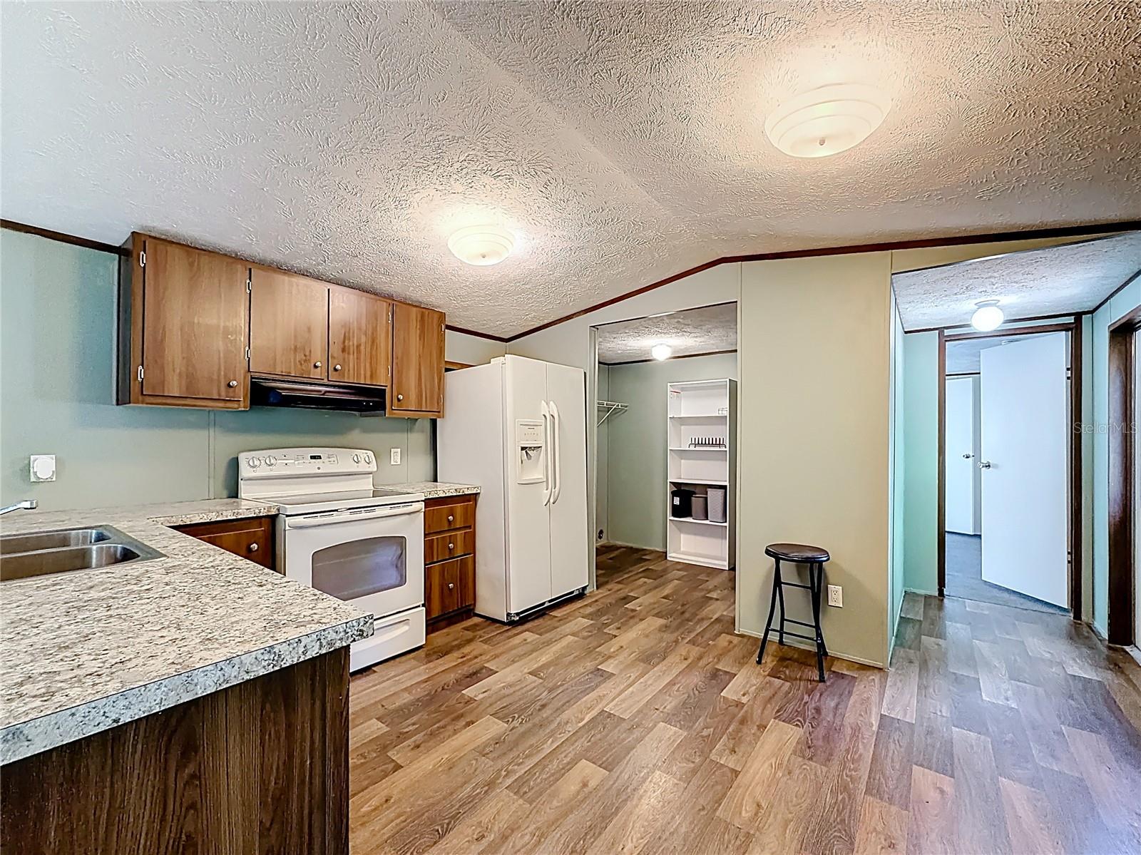 11946 SE 99TH TER, BELLEVIEW, FL, 34420