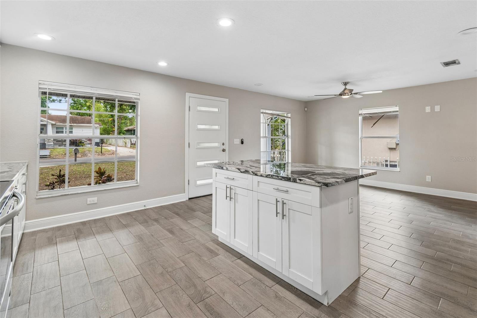310 E CLINTON ST, TAMPA, FL, 33604