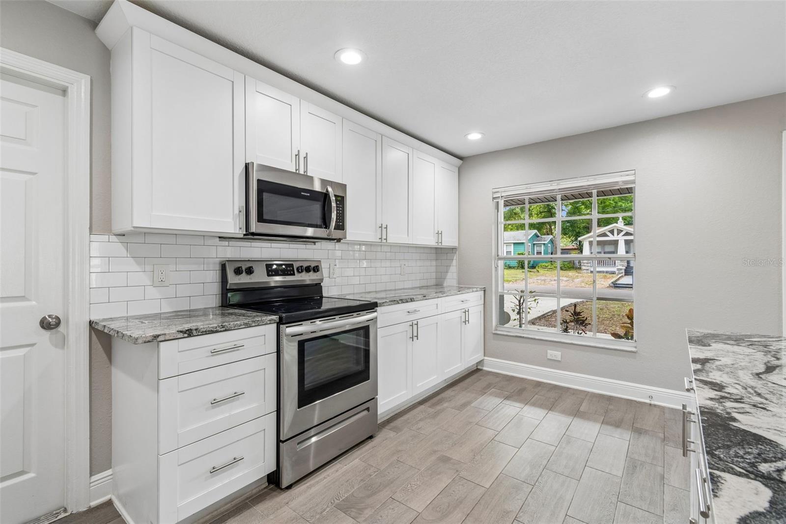 310 E CLINTON ST, TAMPA, FL, 33604