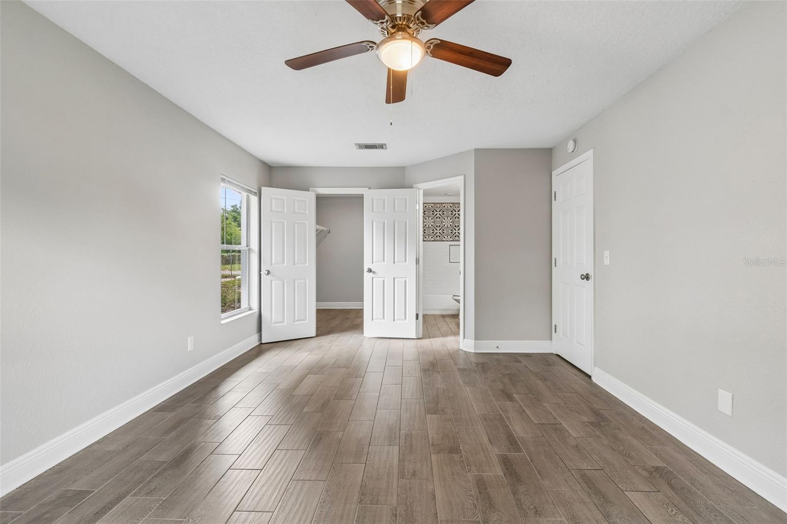310 E CLINTON ST, TAMPA, FL, 33604