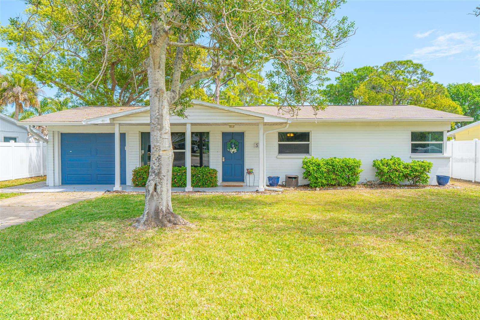 517 S PENINSULA AVE, NEW SMYRNA BEACH, FL, 32169