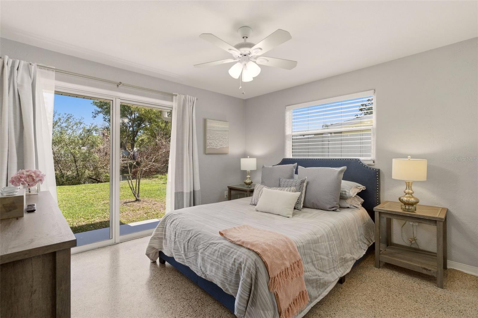 517 S PENINSULA AVE, NEW SMYRNA BEACH, FL, 32169