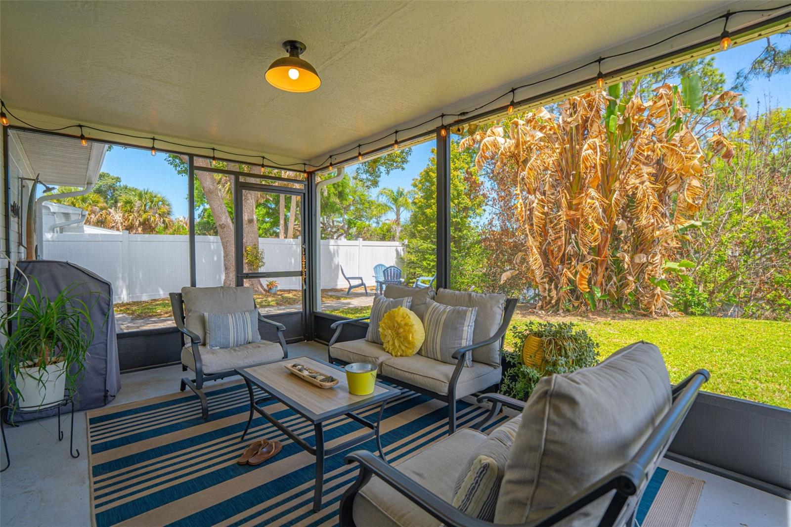 517 S PENINSULA AVE, NEW SMYRNA BEACH, FL, 32169