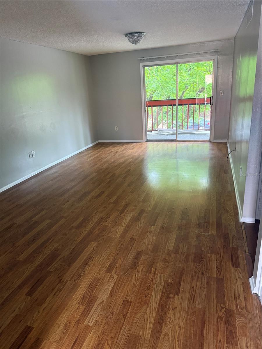 2800 N POWERS DR #9, ORLANDO, FL, 32818