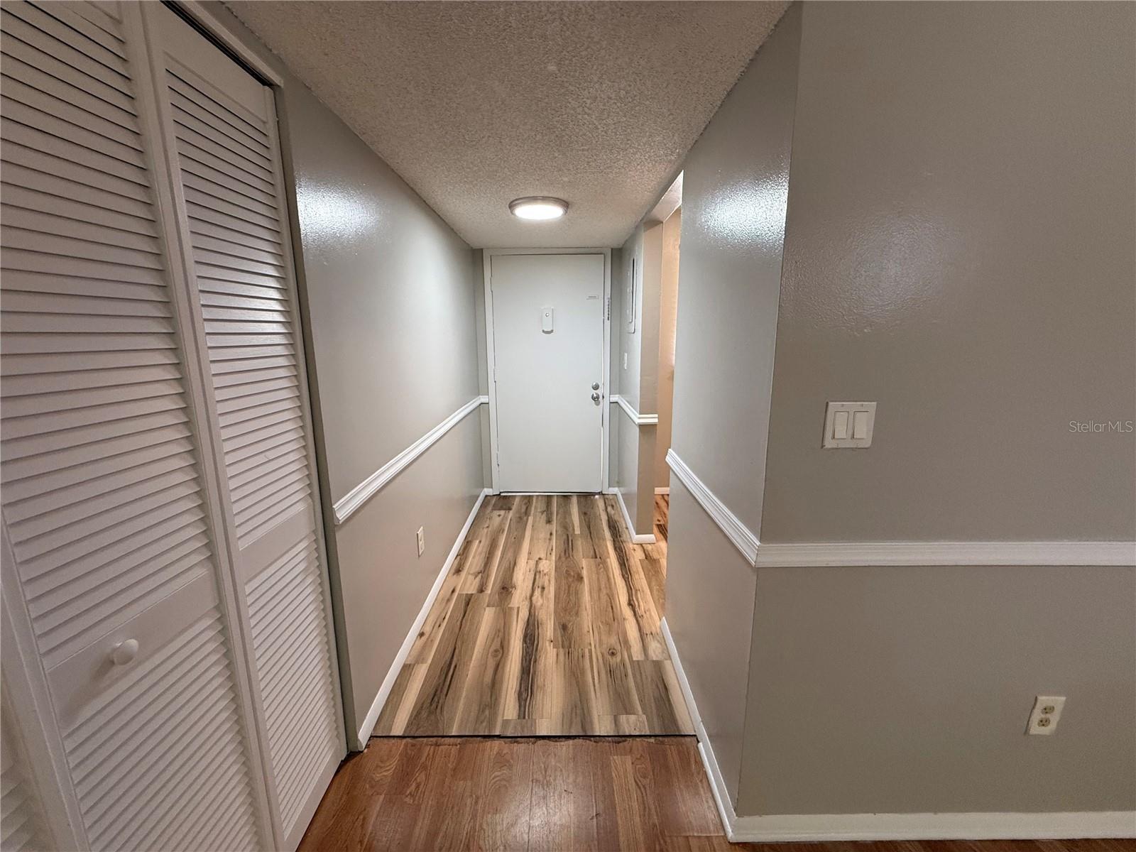 2800 N POWERS DR #9, ORLANDO, FL, 32818