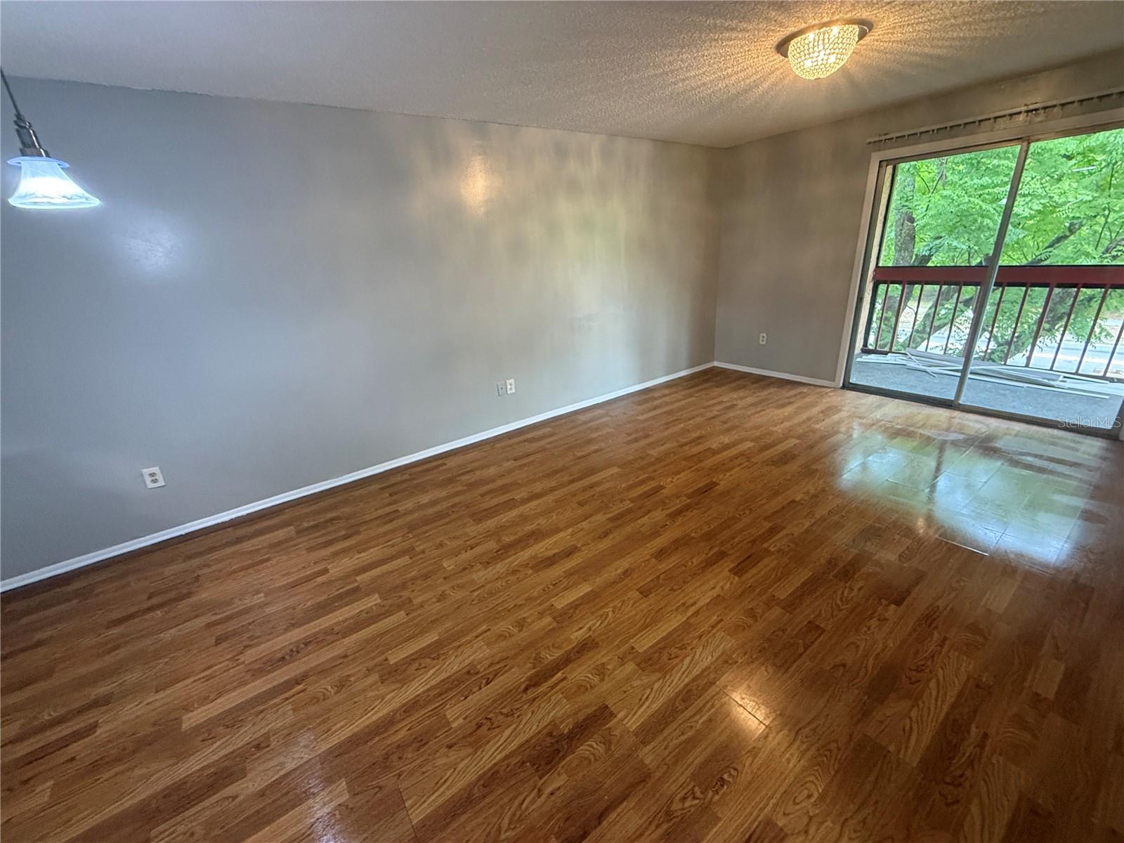 2800 N POWERS DR #9, ORLANDO, FL, 32818