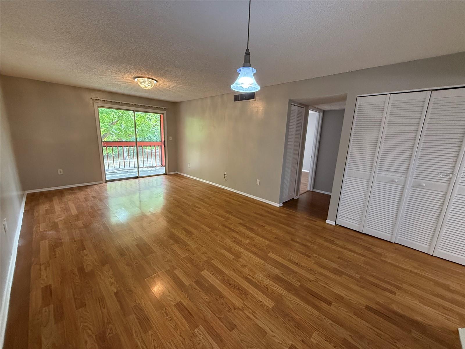2800 N POWERS DR #9, ORLANDO, FL, 32818