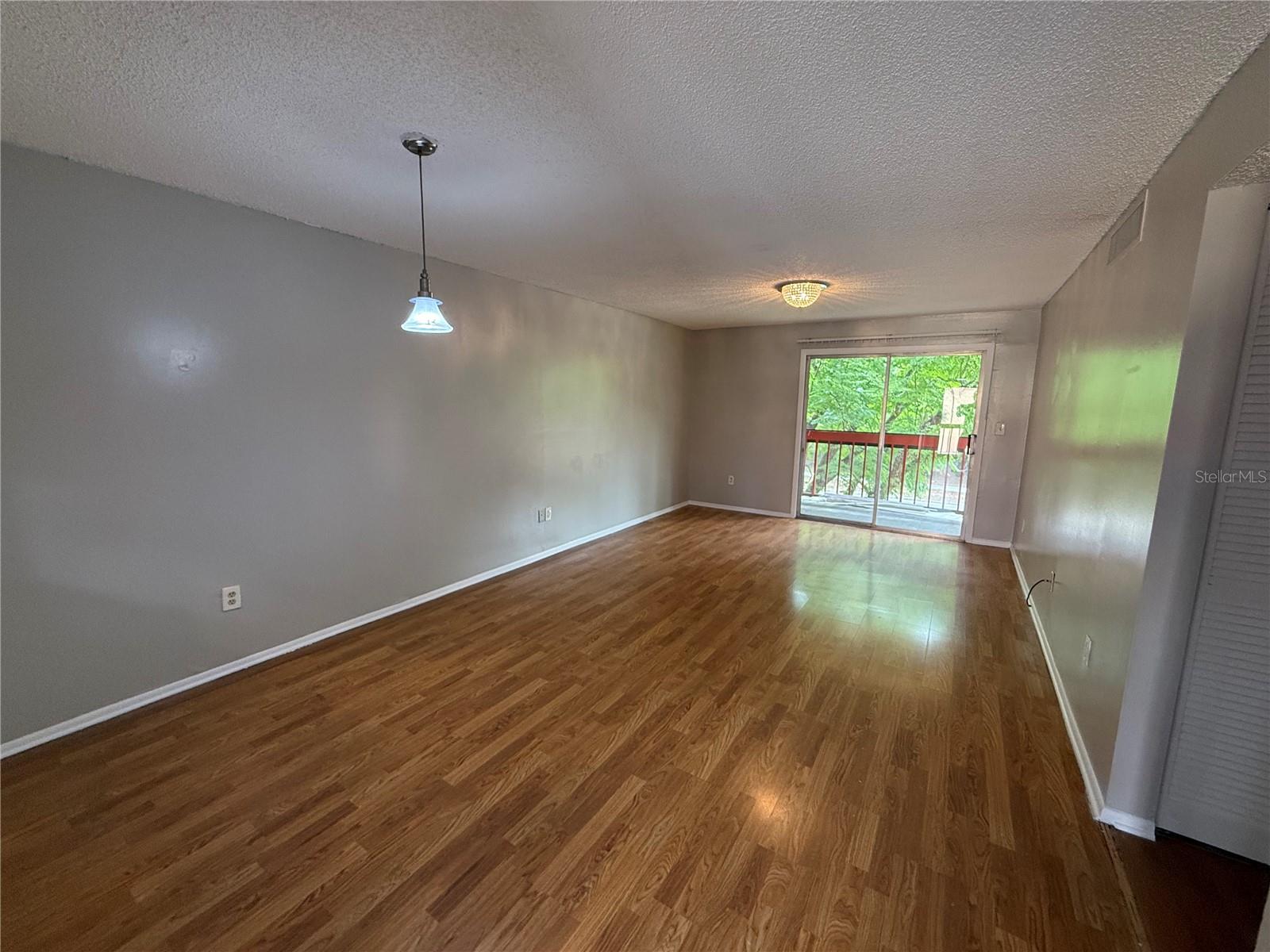 2800 N POWERS DR #9, ORLANDO, FL, 32818