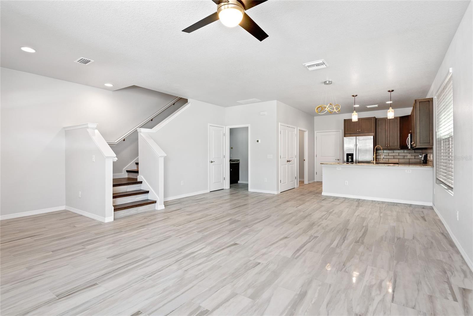 537 SUNBRANCH LN, CASSELBERRY, FL, 32707