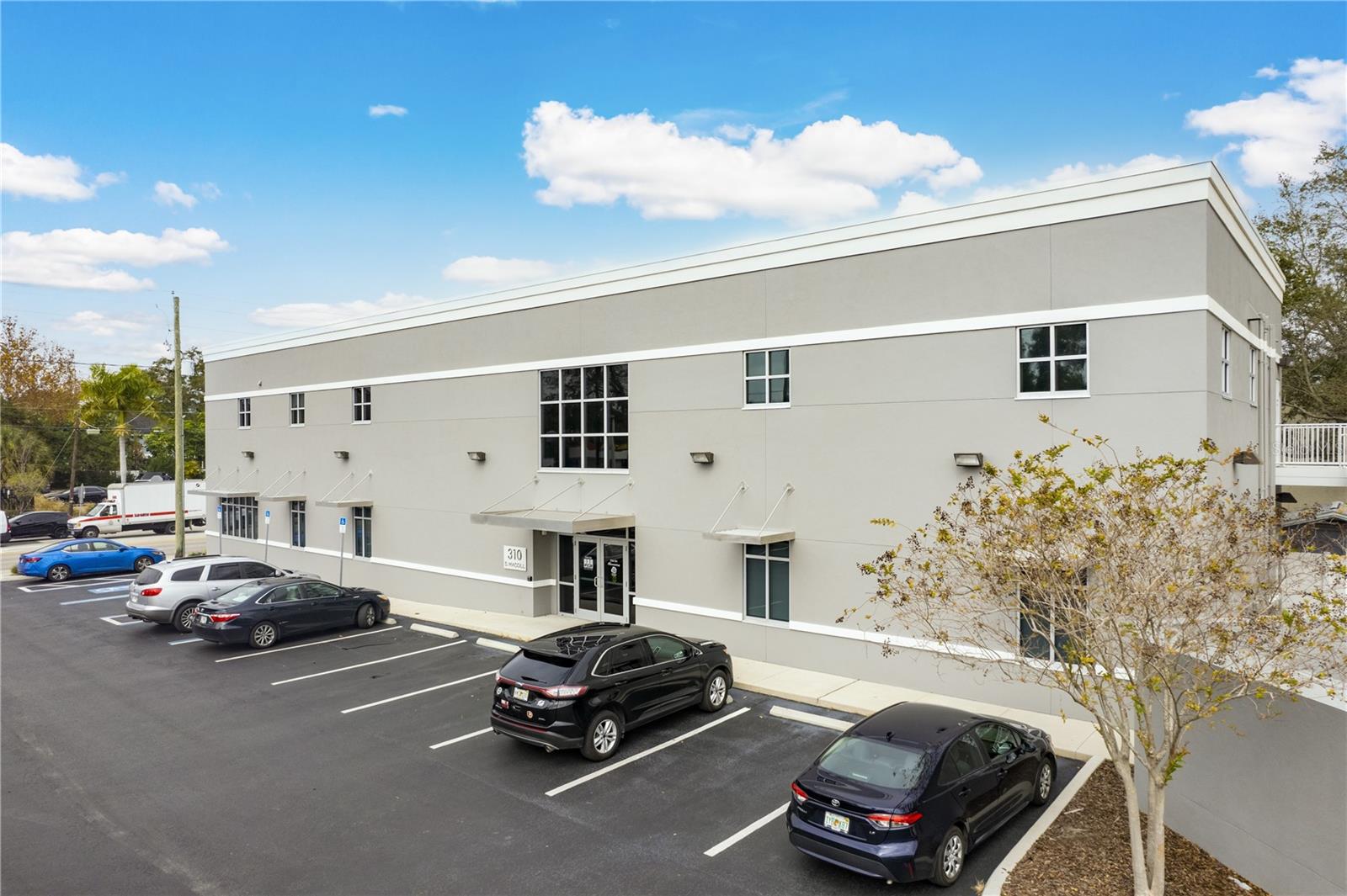 310 S MACDILL AVE, TAMPA, FL, 33609