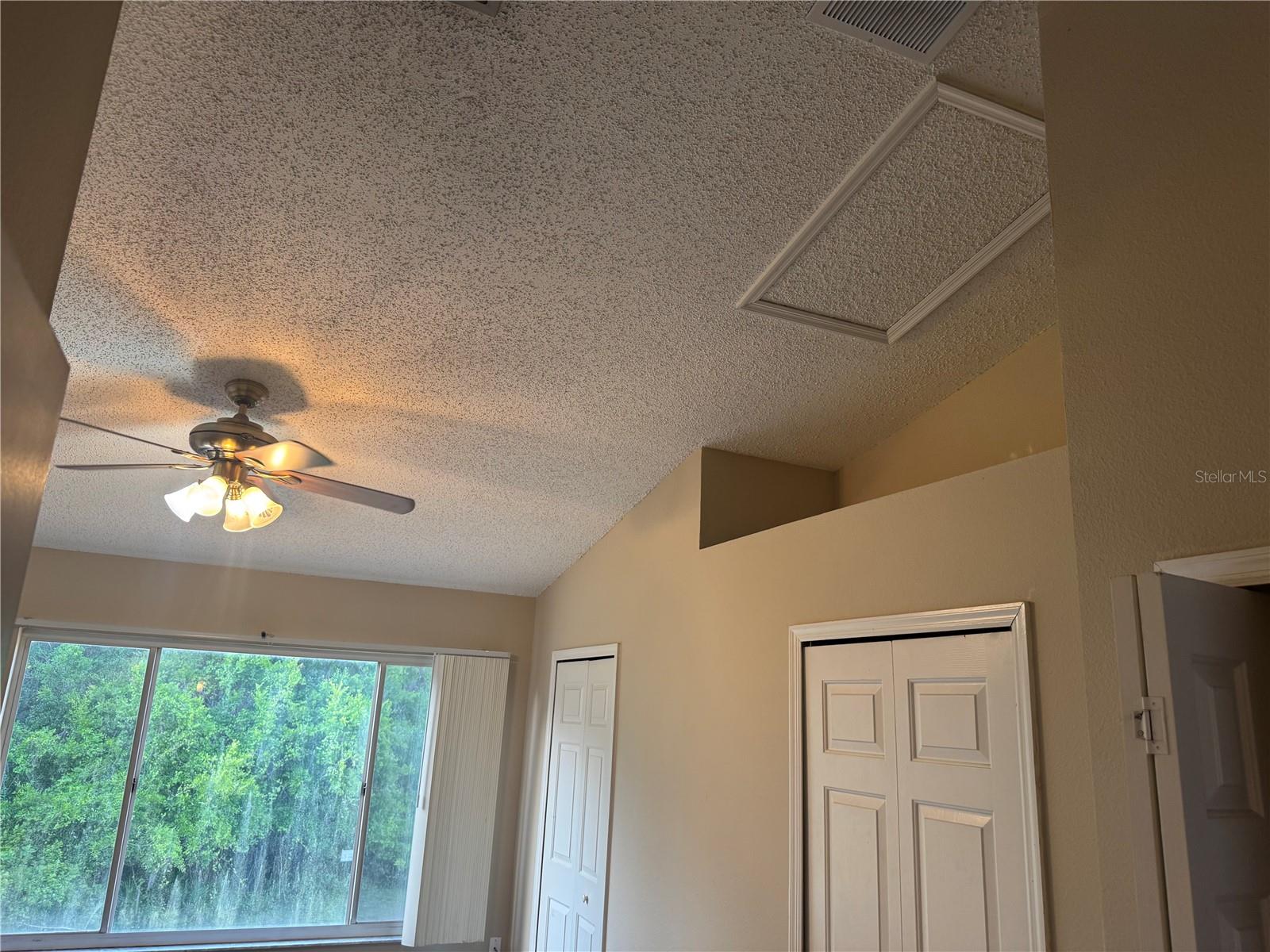 30059 GRANDA HILLS CT, WESLEY CHAPEL, FL, 33543