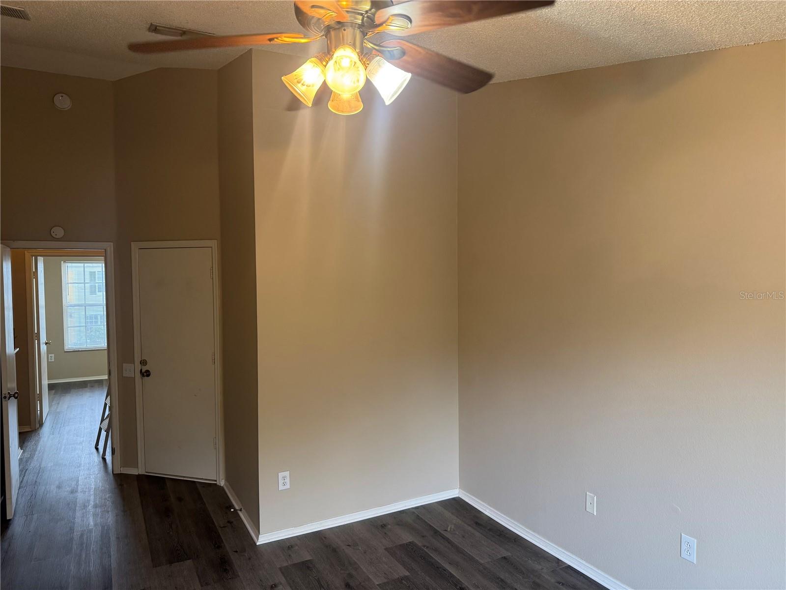 30059 GRANDA HILLS CT, WESLEY CHAPEL, FL, 33543