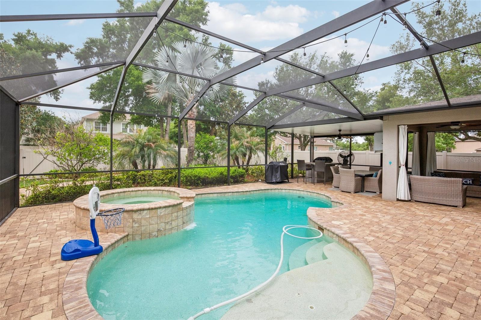210 DAKOTA HILL DR, SEFFNER, FL, 33584