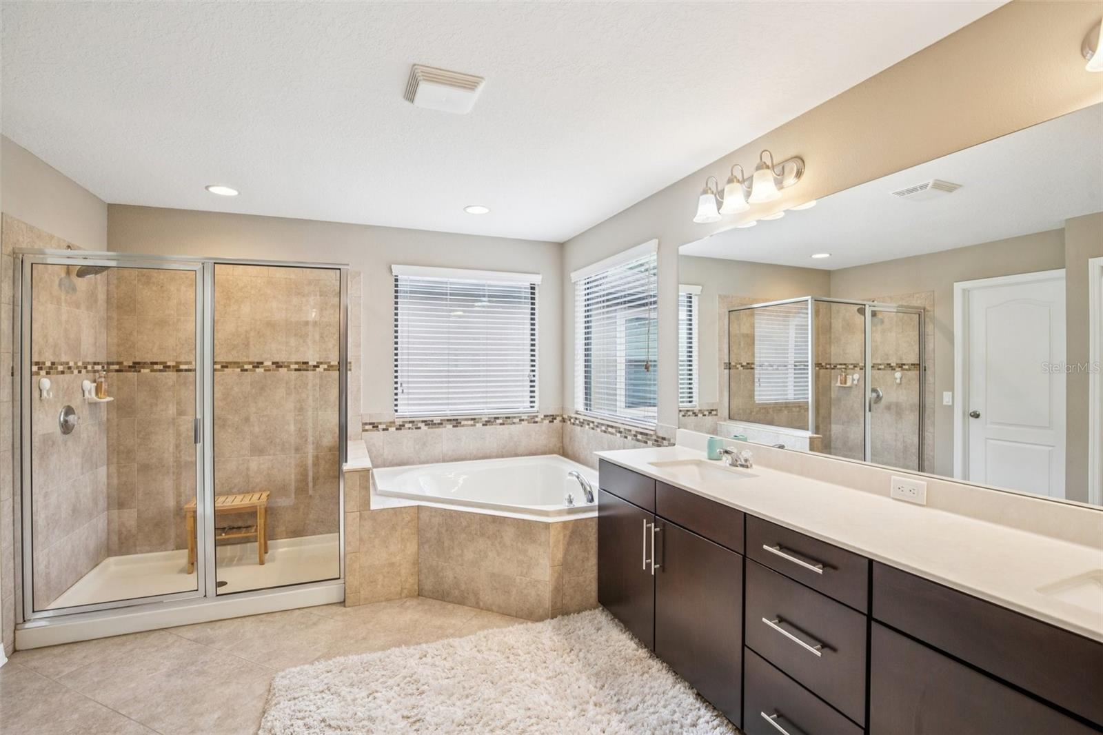 210 DAKOTA HILL DR, SEFFNER, FL, 33584