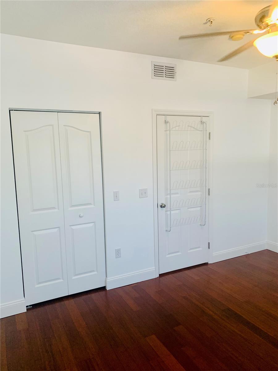 4207 S DALE MABRY HWY #2301, TAMPA, FL, 33611
