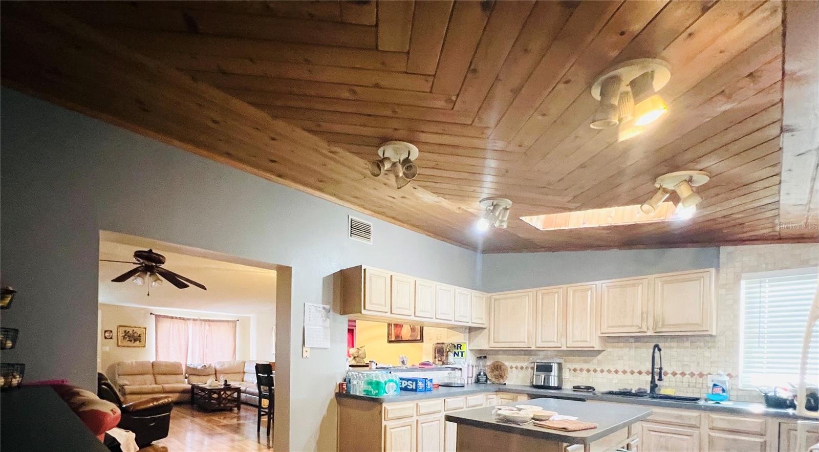 5543 MOOG RD, NEW PORT RICHEY, FL, 34652