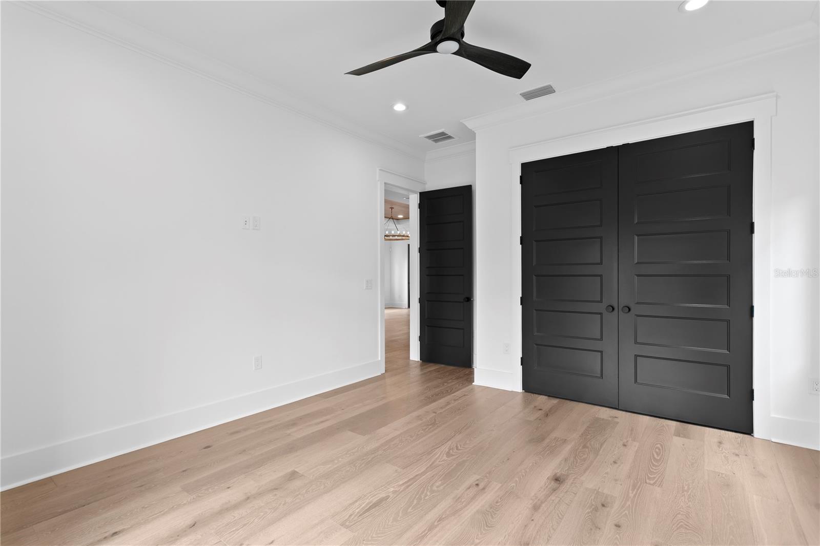 2503 N GLENWOOD DR, TAMPA, FL, 33602
