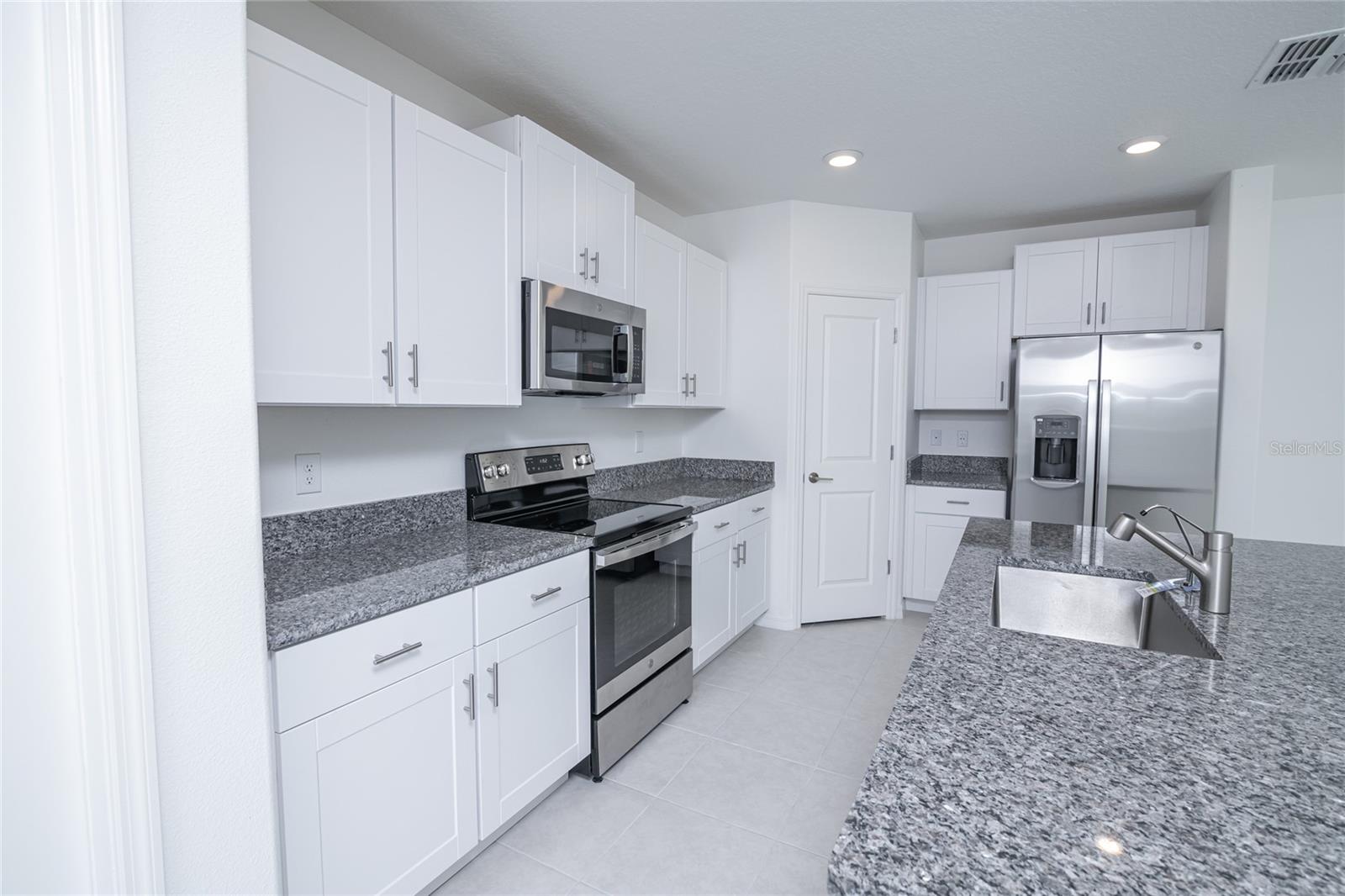 2189 TENEROC TRL, LAKELAND, FL, 33801