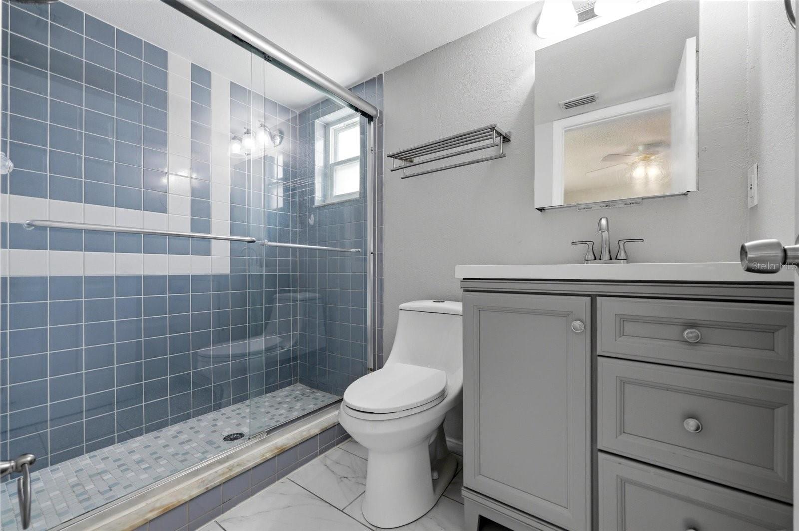 12836 PINEWAY DR, LARGO, FL, 33773