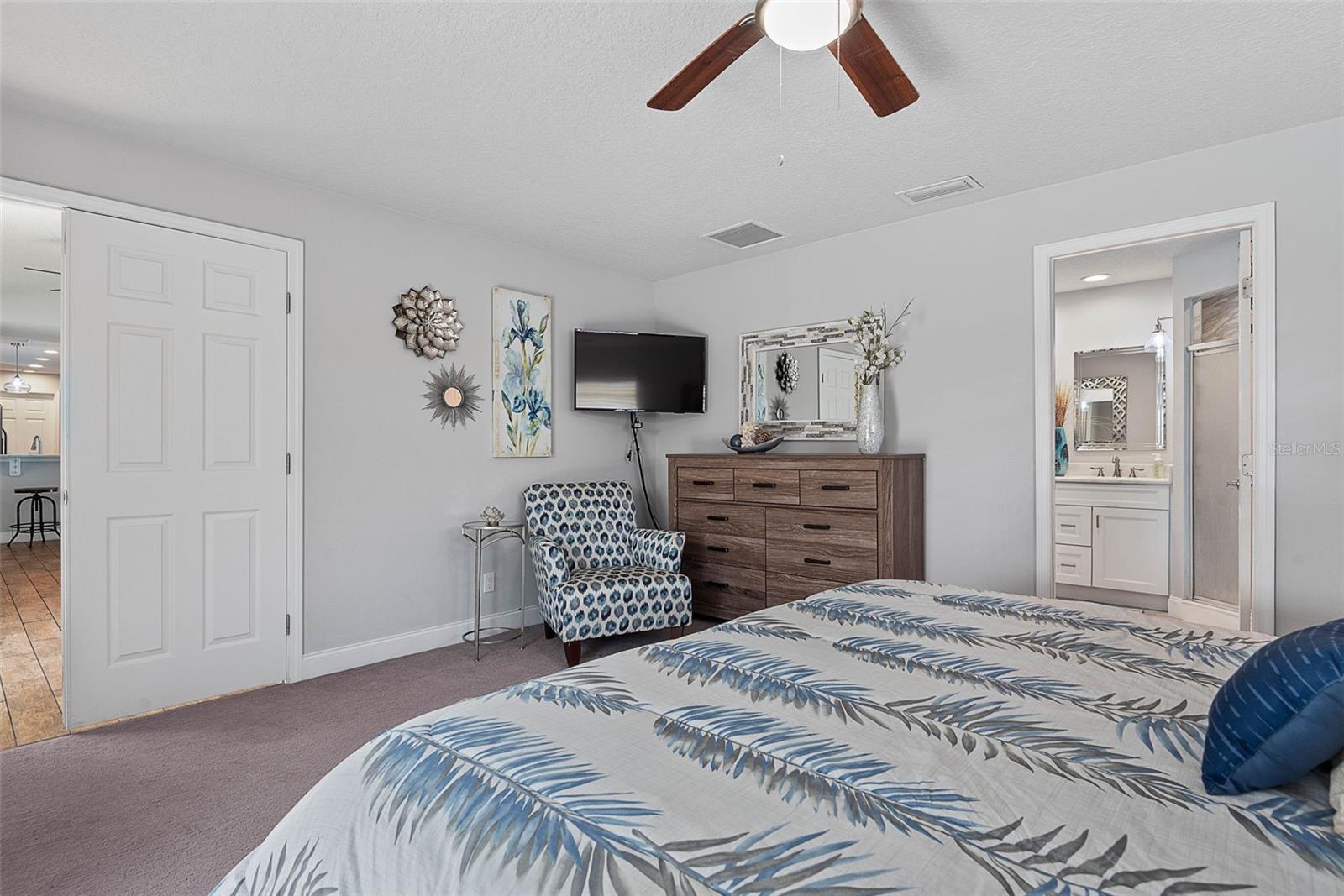 12 CLARENDON CT S, PALM COAST, FL, 32137