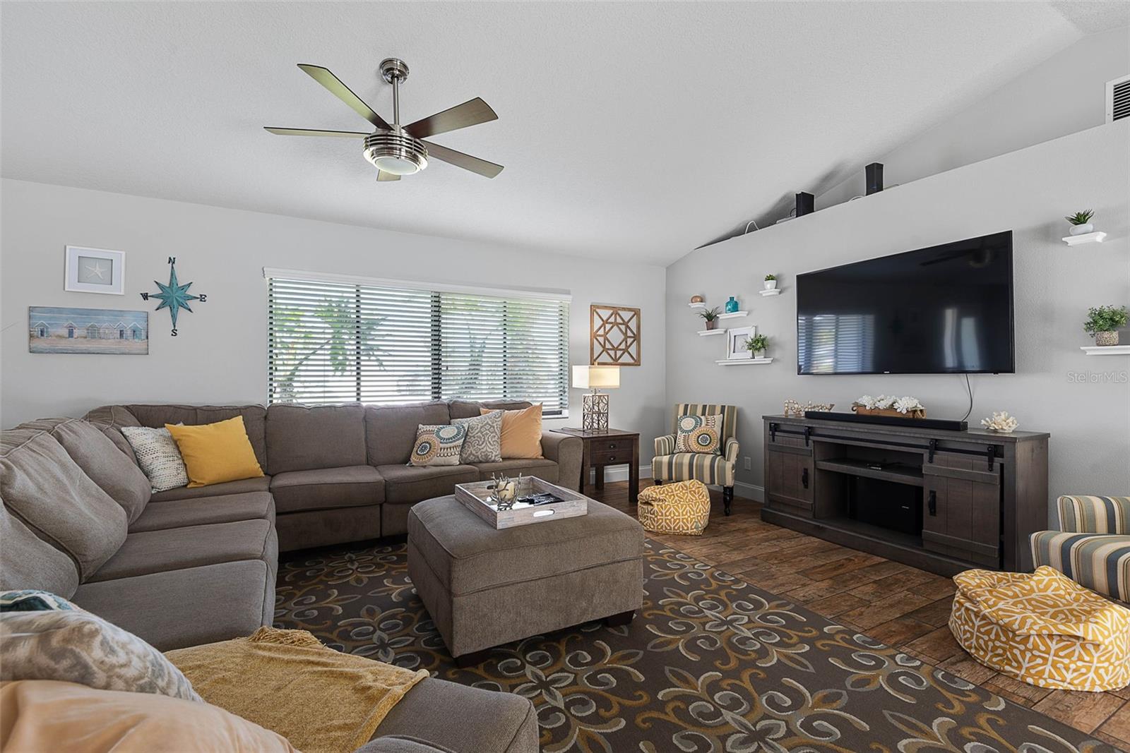 12 CLARENDON CT S, PALM COAST, FL, 32137