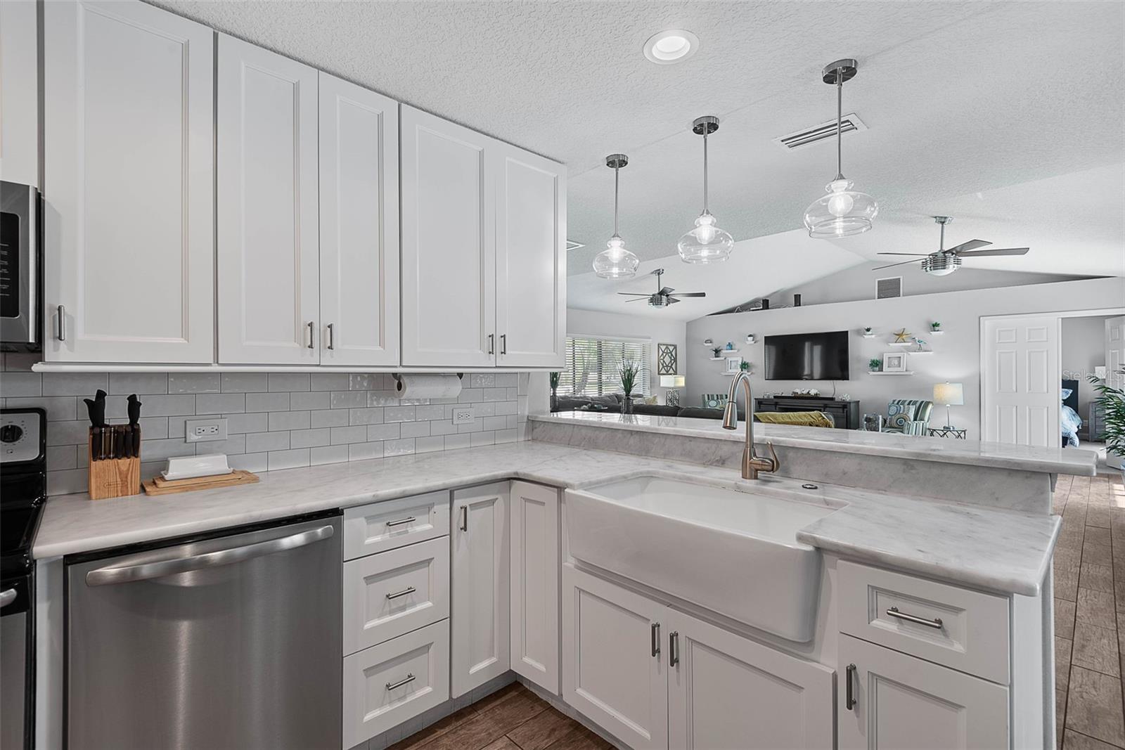 12 CLARENDON CT S, PALM COAST, FL, 32137