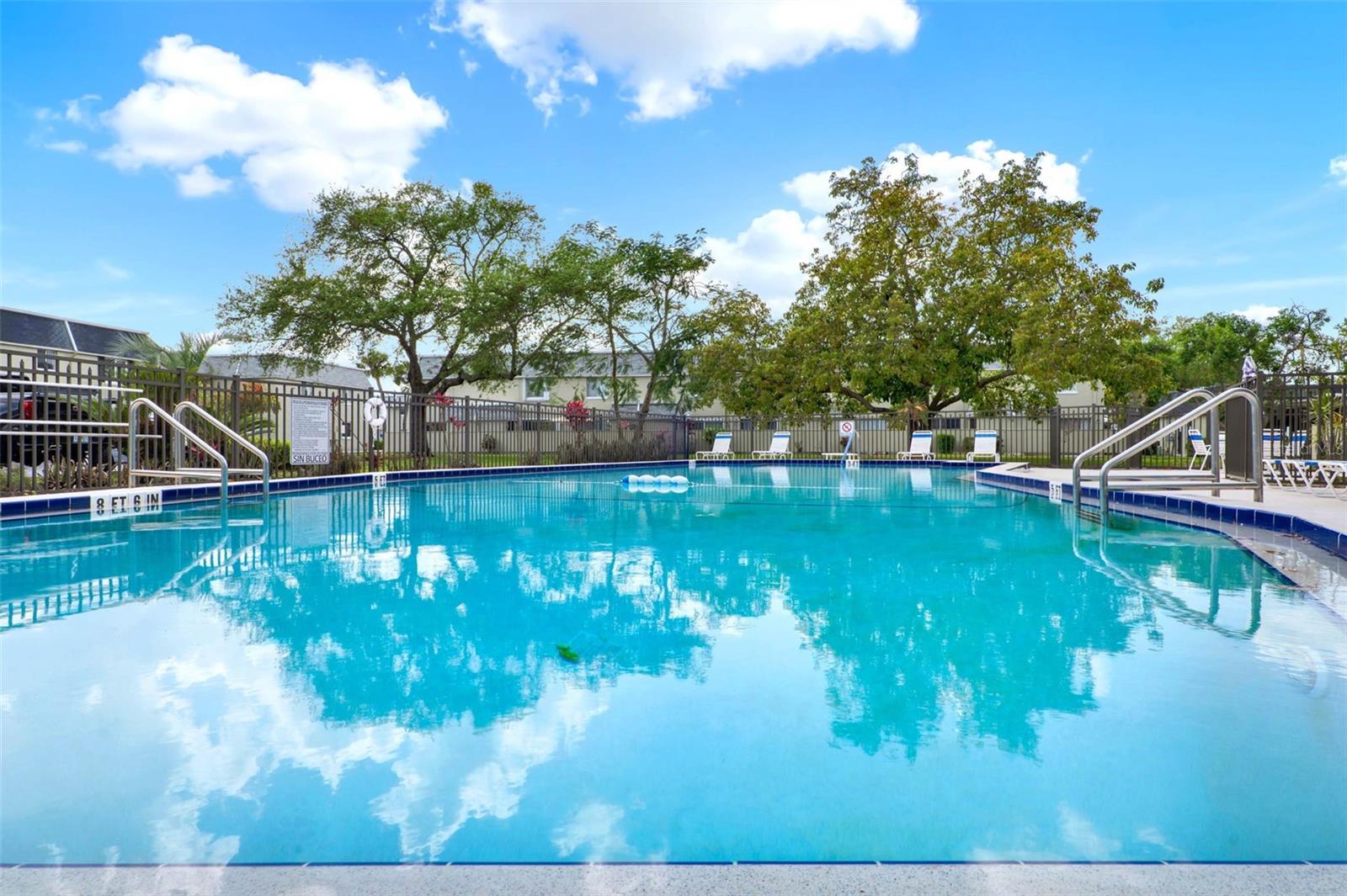 525 CONWAY RD #202, ORLANDO, FL, 32807