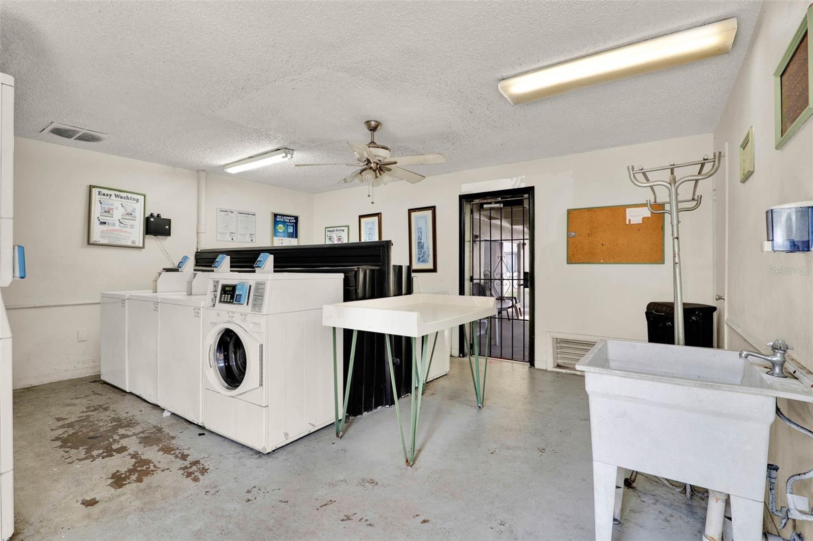 525 CONWAY RD #202, ORLANDO, FL, 32807