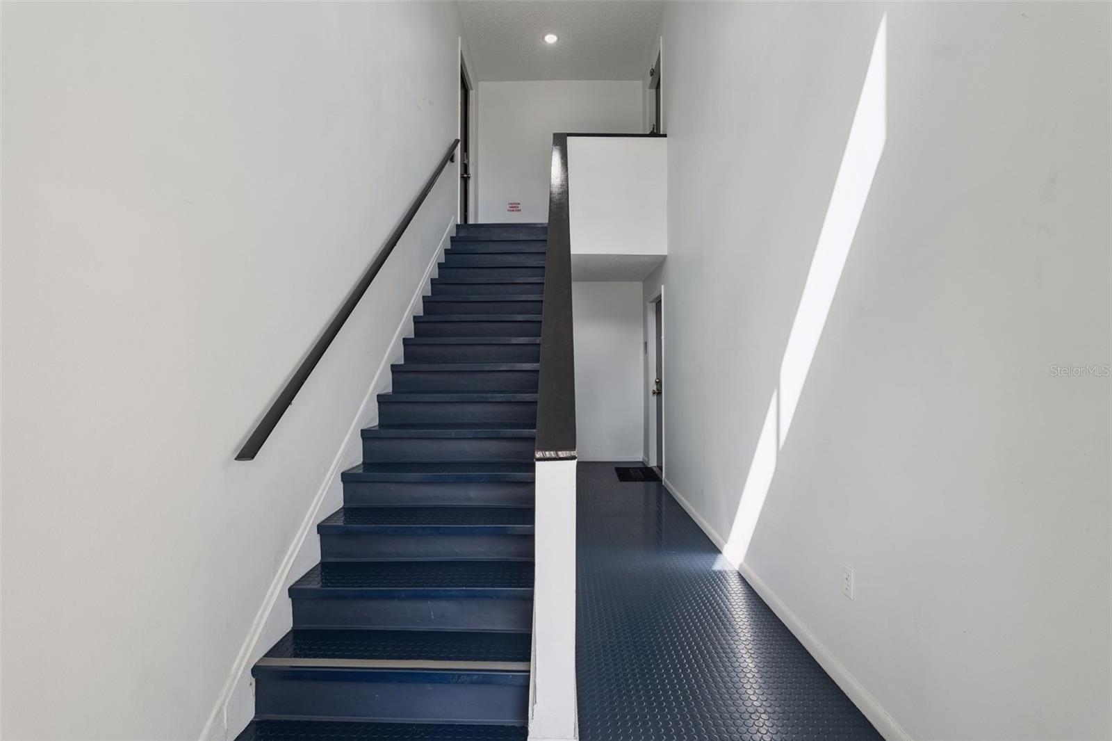 525 CONWAY RD #202, ORLANDO, FL, 32807