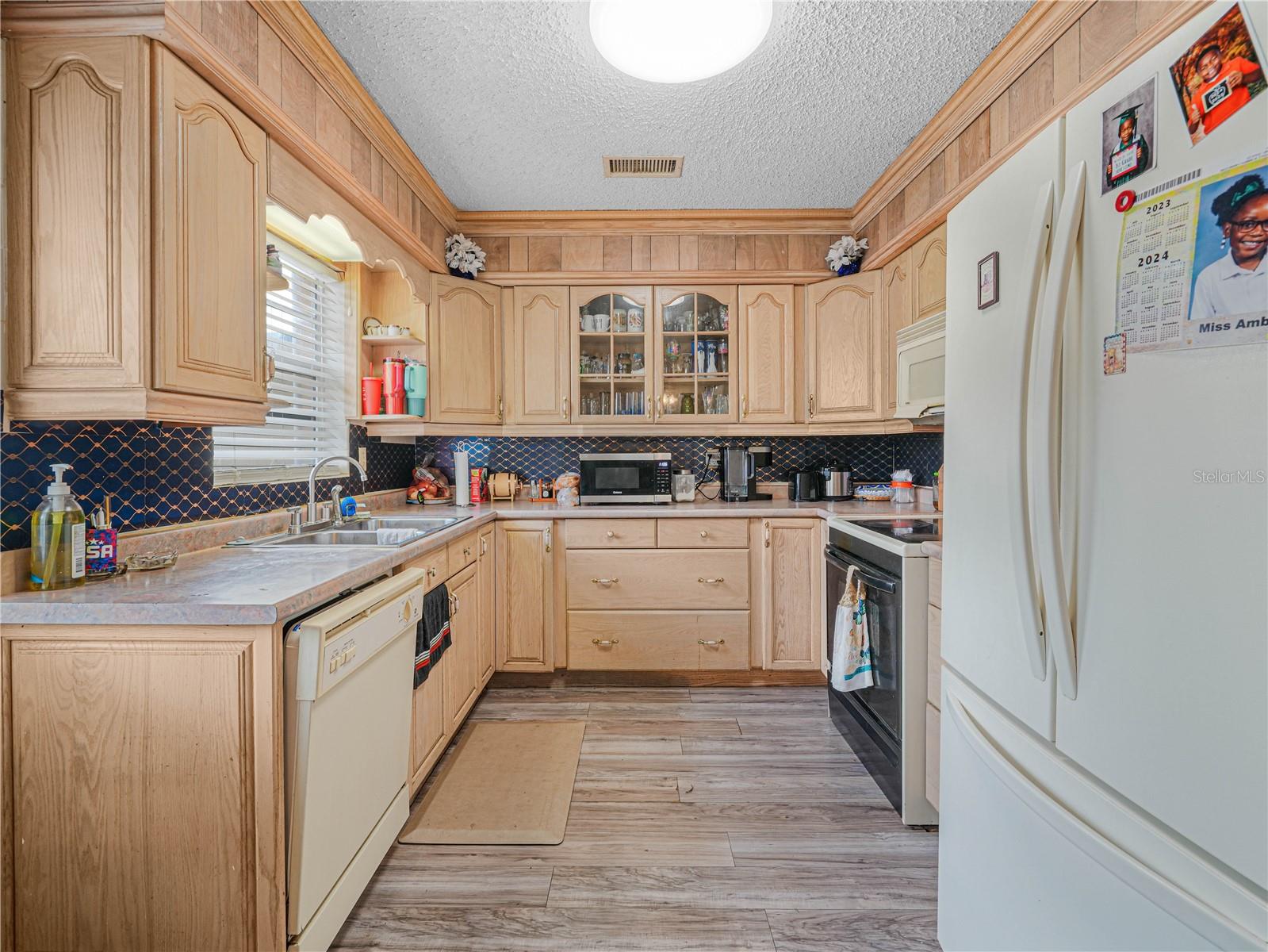 129 W NORTHSIDE DR, LAKE WALES, FL, 33853