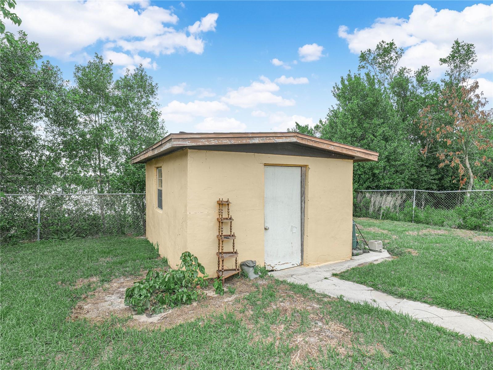 129 W NORTHSIDE DR, LAKE WALES, FL, 33853