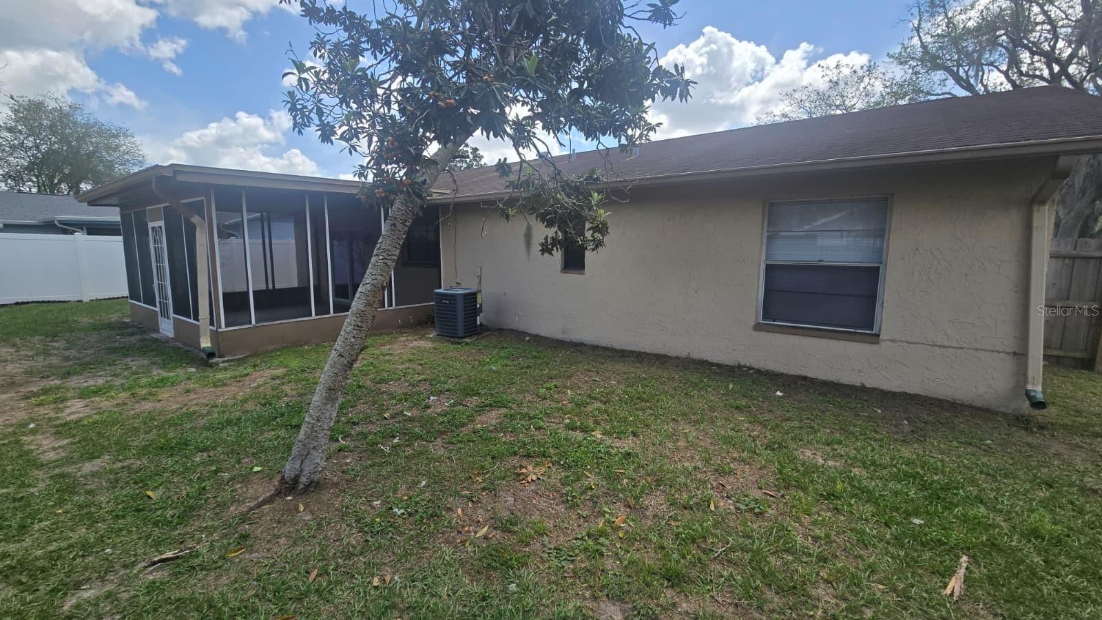 813 SENATE CT, TAMPA, FL, 33613